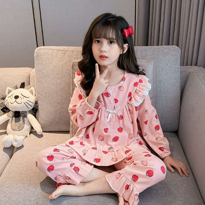子どもパジャマ いちごプリンセスおやすみウェア