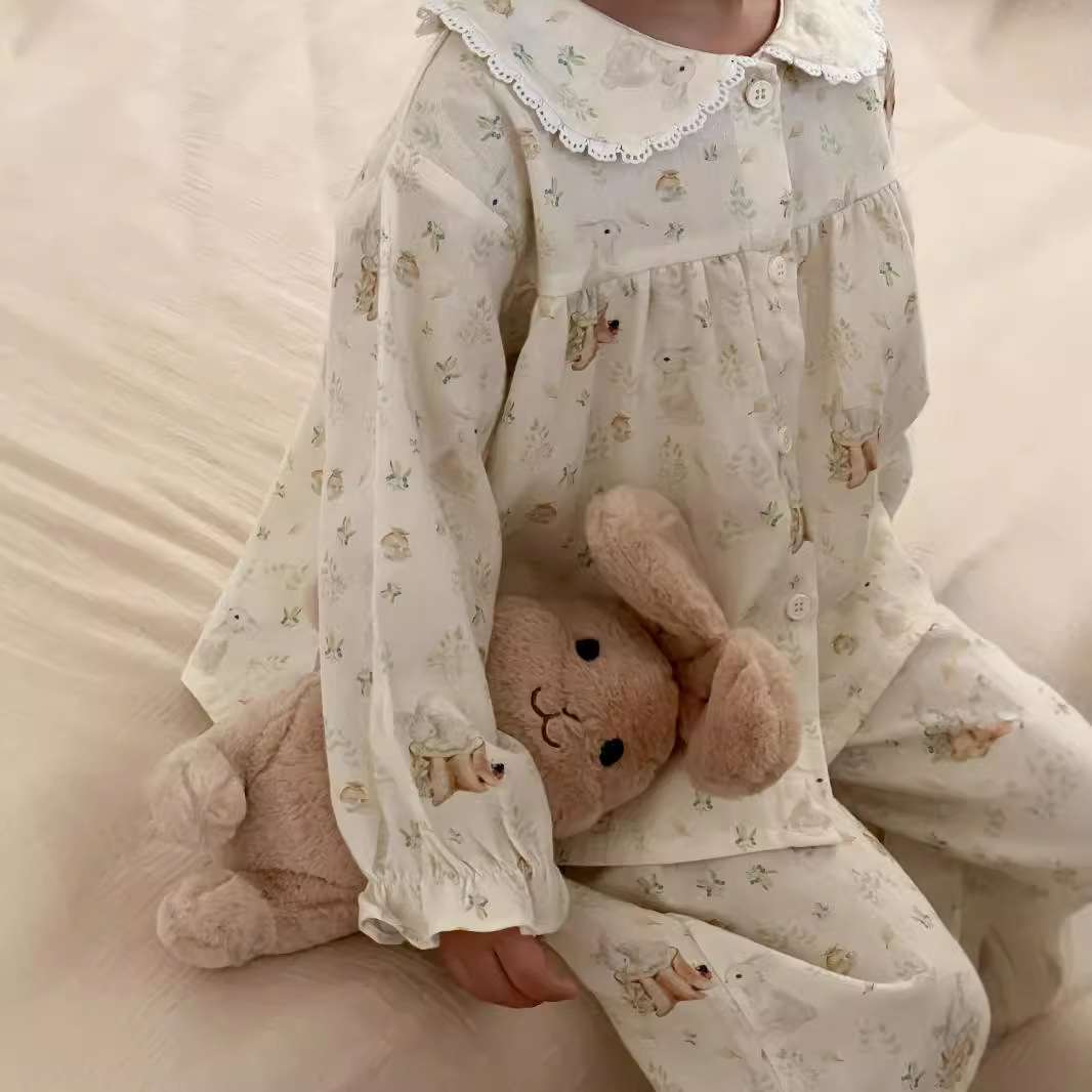 子どもパジャマ ウサギ柄フリル襟パジャマセット