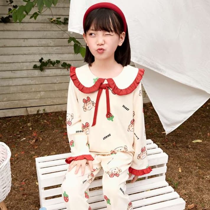 子どもパジャマ いちごと女の子のふんわりパジャマ