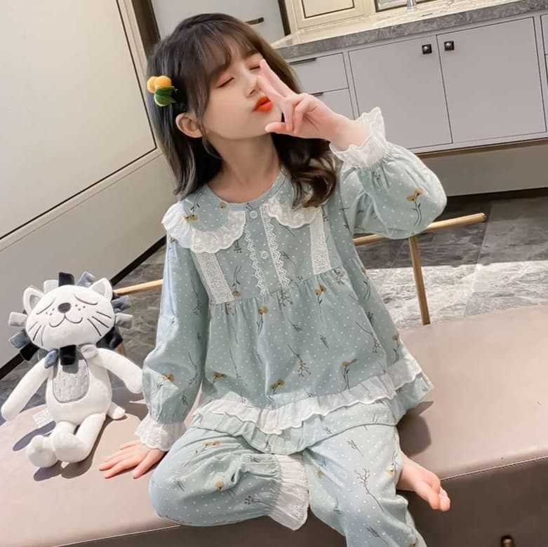 子どもパジャマ フリルパジャマ