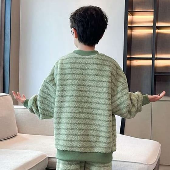 子どもパジャマ もこもこ ボーダー キッズルームウェア 上下セット