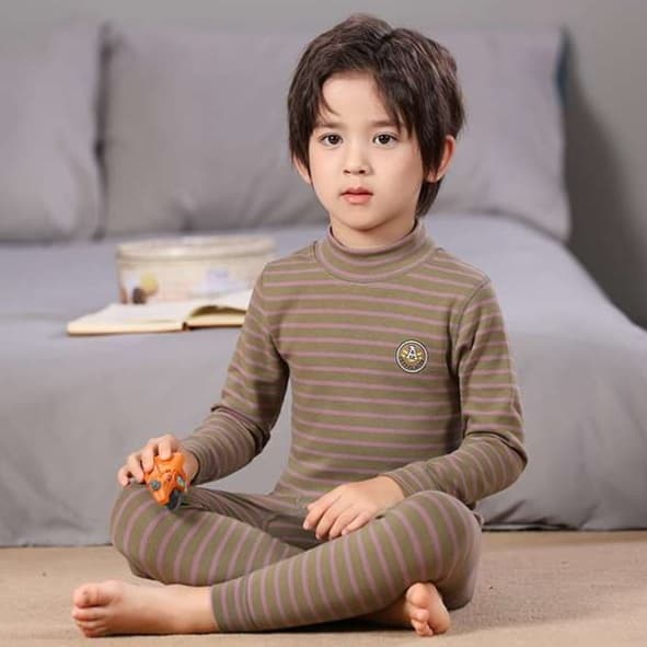 子どもパジャマ ふわもこ 縞模様 タートルネック キッズ寝巻き