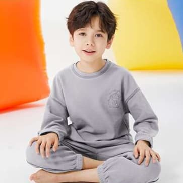 子どもパジャマ やわらか素材のお家着上下セット