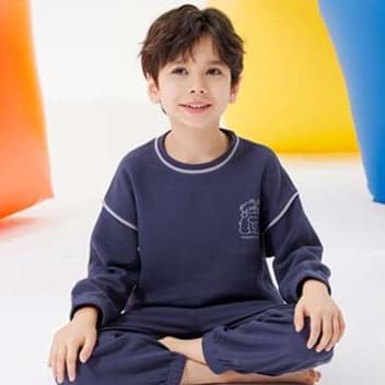 子どもパジャマ やわらか素材のお家着上下セット