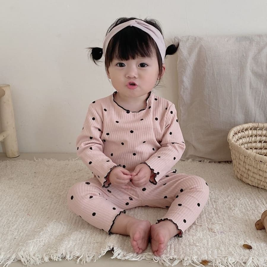 子どもパジャマ ふんわりリブ編み水玉とハートのパジャマセット
