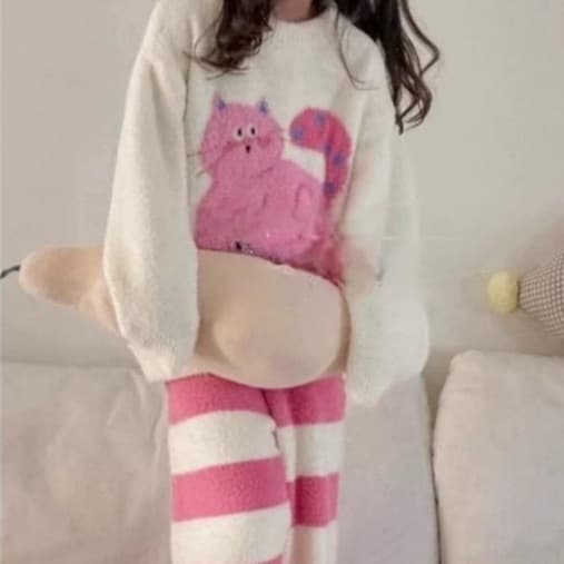 子どもパジャマ もこもこ猫ちゃんあったかパジャマ