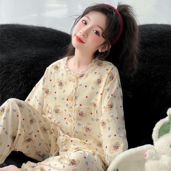 優しい花柄フリル子どもパジャマ