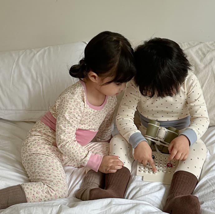 子どもパジャマ おうち時間を楽しむリラックスパジャマ