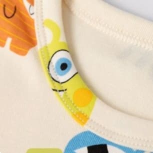 子どもパジャマ かわいい総柄パジャマ