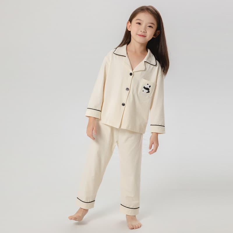 子どもパジャマ パンダ刺繍入り長袖上下セット パジャマ