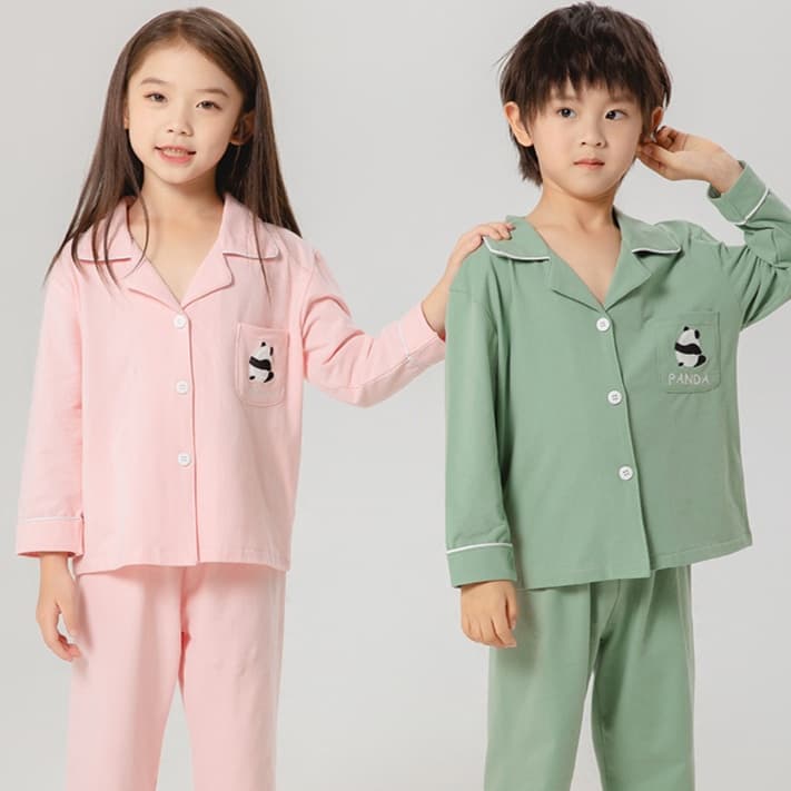子どもパジャマ パンダ刺繍入り長袖上下セット パジャマ