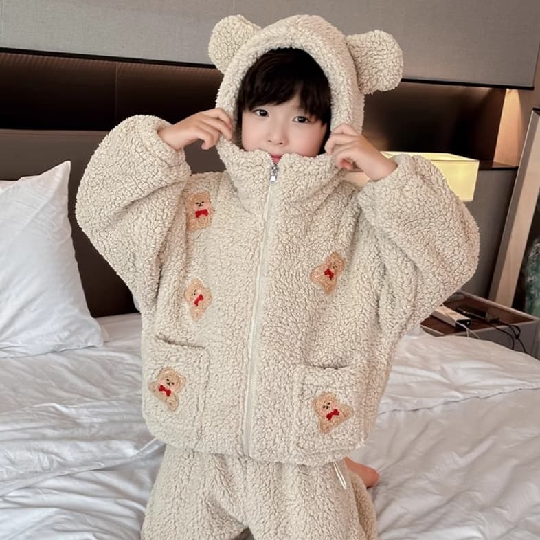 子どもパジャマ もこもこくまさんあったかパジャマ上下セット