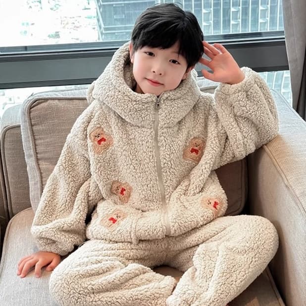 子どもパジャマ もこもこくまさんあったかパジャマ上下セット