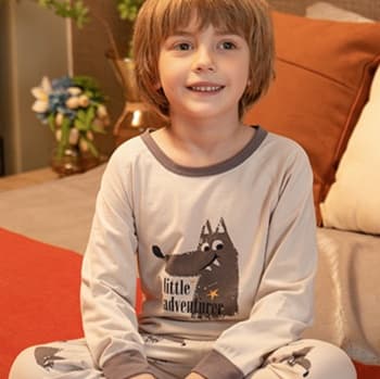 肌に優しい子どもパジャマ