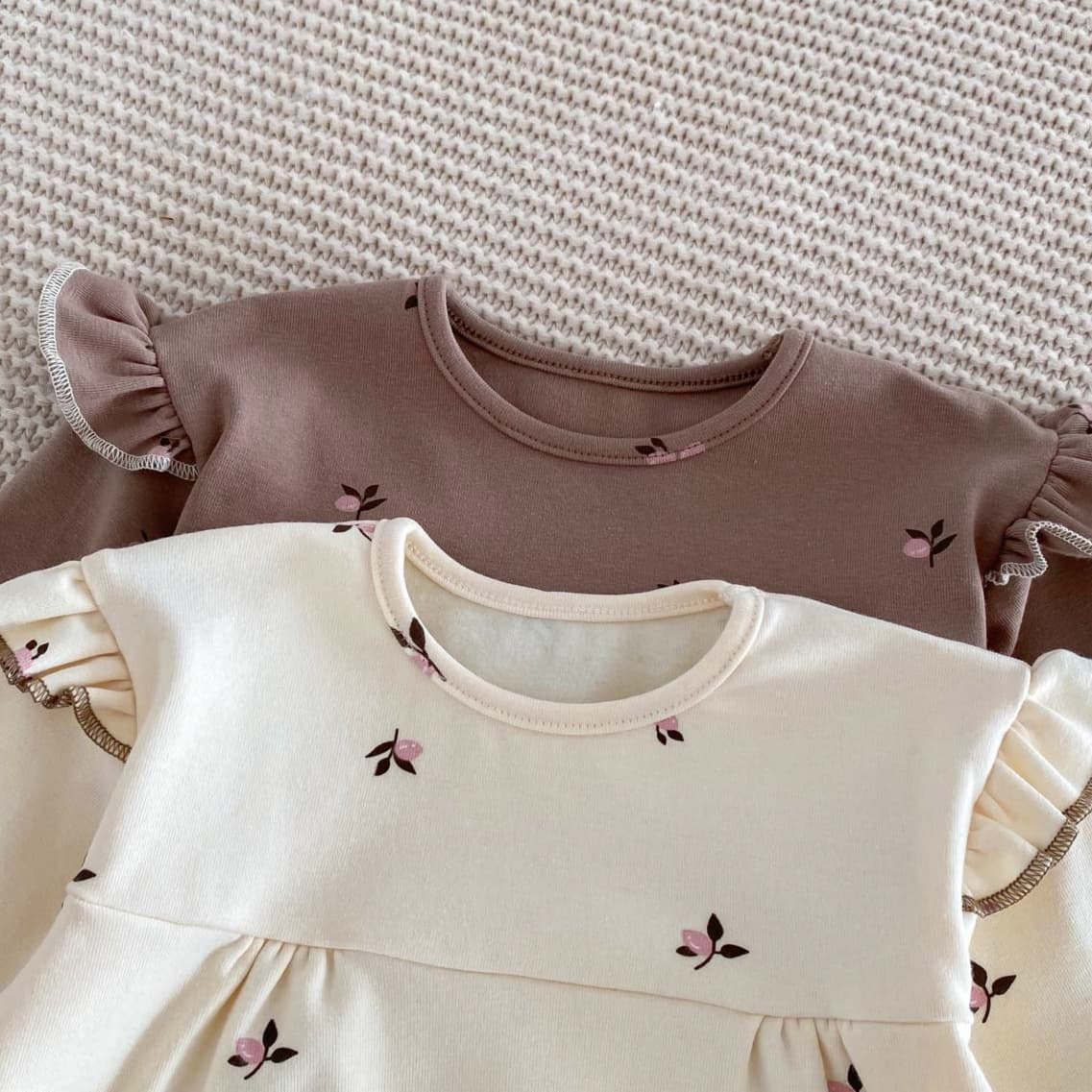 子どもパジャマ 小花柄フリルパジャマ