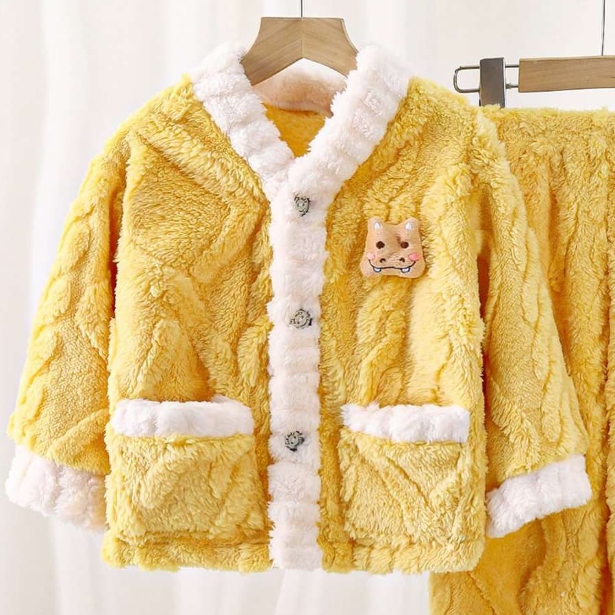 子どもパジャマ ふわもこ動物アップリケ寝巻き