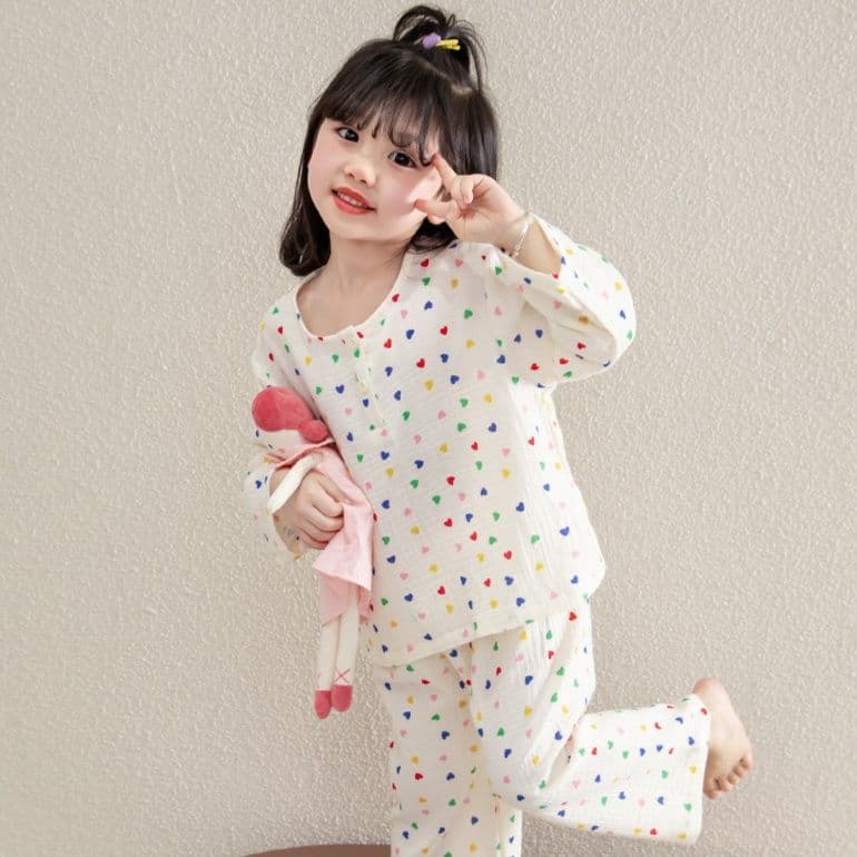子どもパジャマ 子どもパジャマ ハートいっぱい おやすみパジャマ