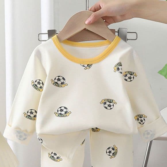 子どもパジャマ 子どもパジャマ 星空＆サッカーボール柄 上下セットパジャマ