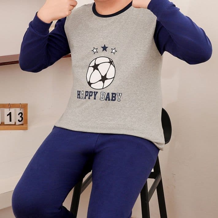 子どもパジャマ 子どもパジャマ スポーツ柄とくま柄の男児パジャマセット