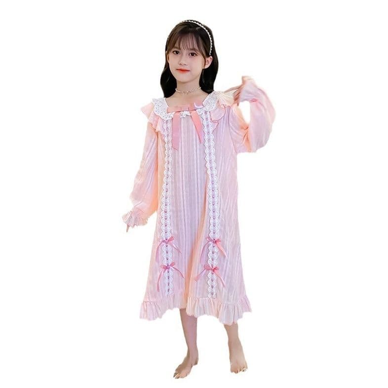 子どもパジャマ 姫系レースフリル長袖ナイト女児パジャマ