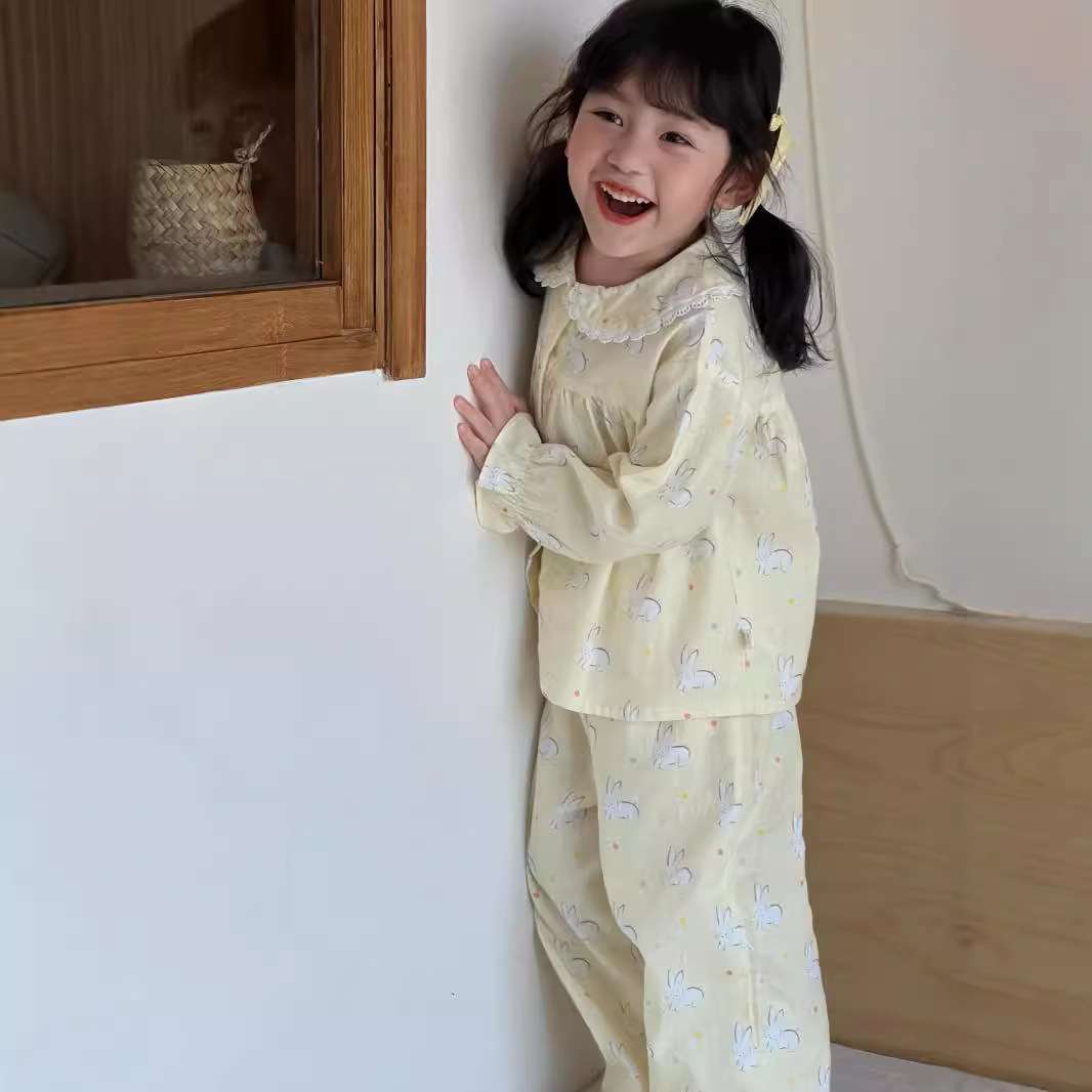 子どもパジャマ ウサギ柄フリル襟パジャマセット