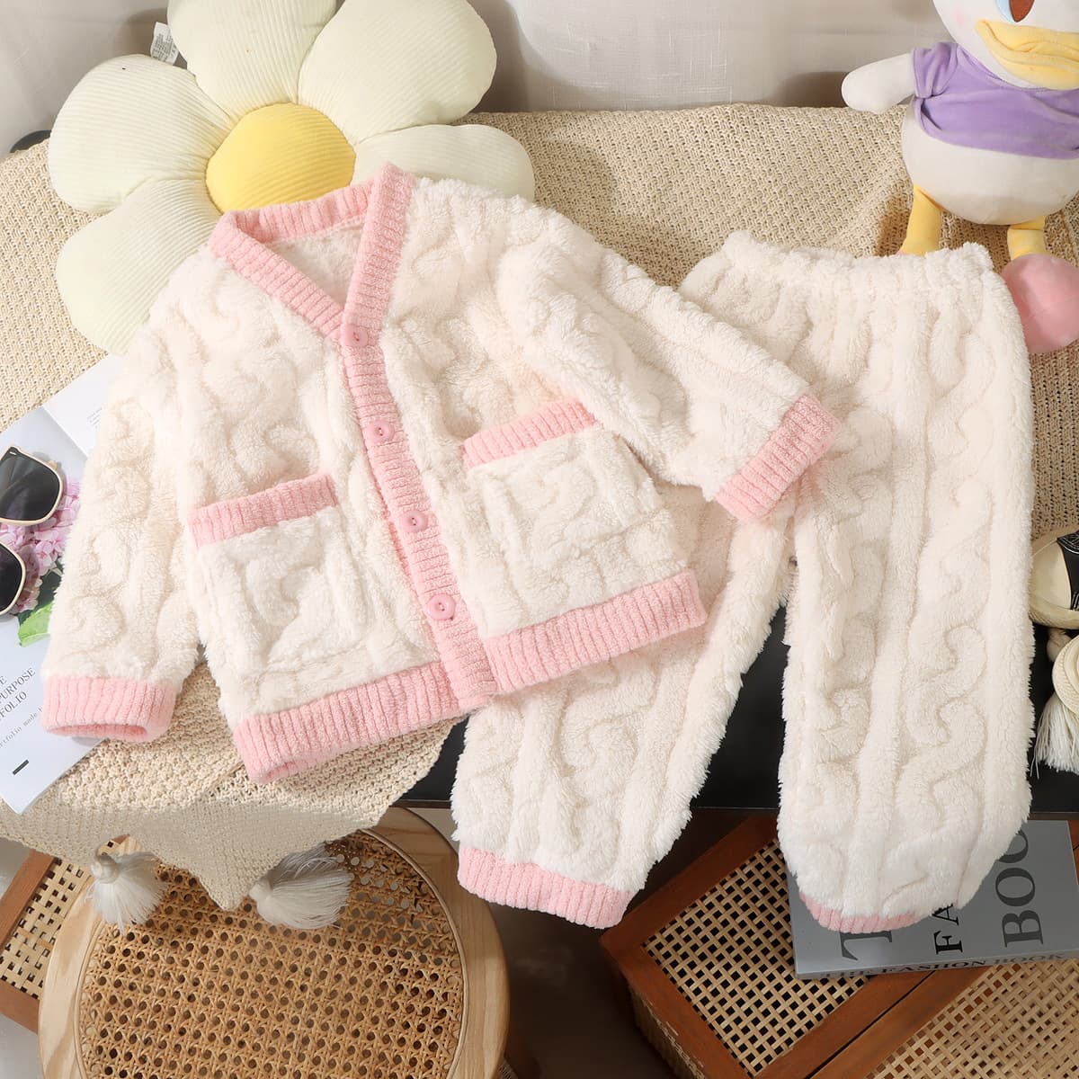 子どもパジャマ ふんわりもこもこ 冬のきのこパジャマ