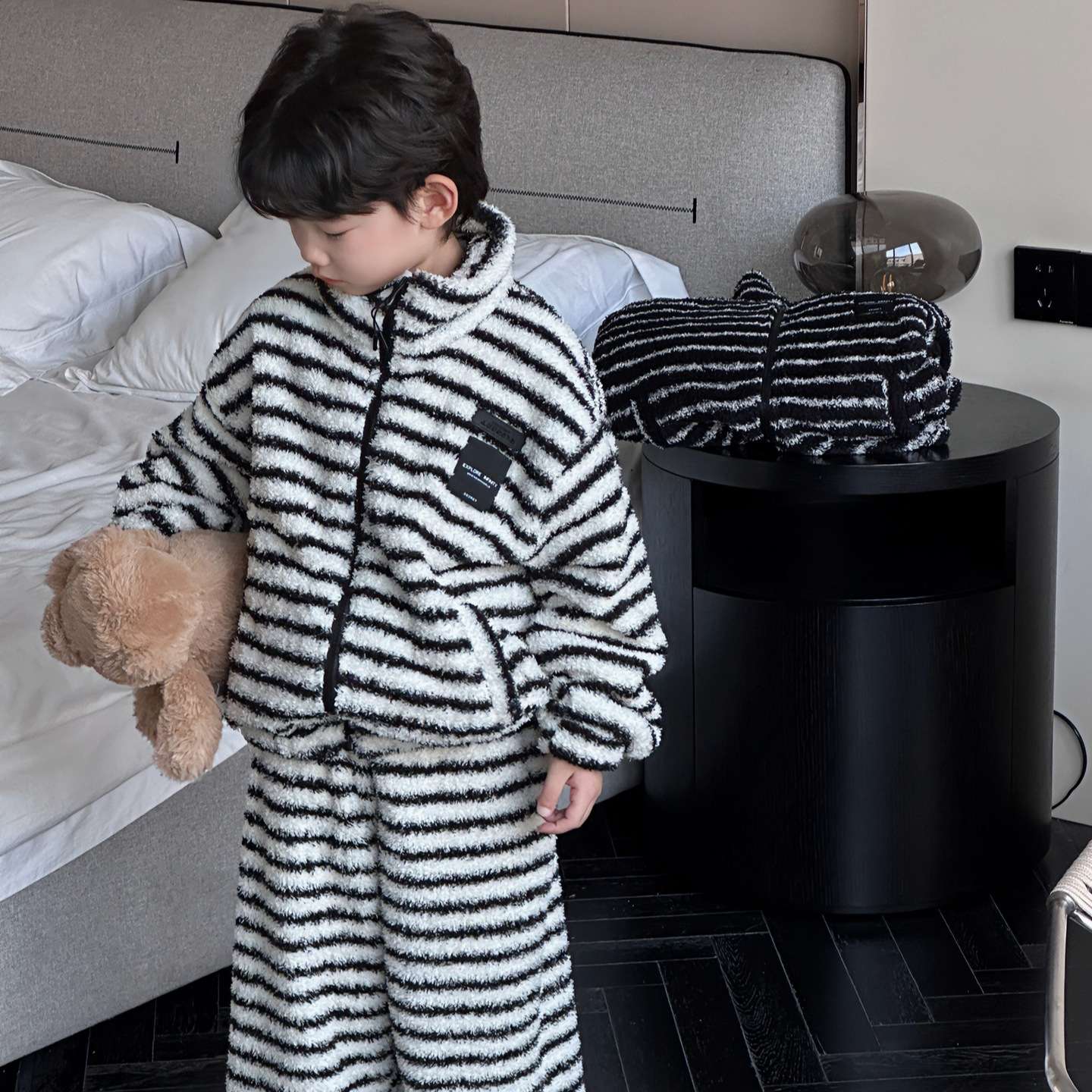 子どもパジャマ もこもこボーダーパジャマ上下セット