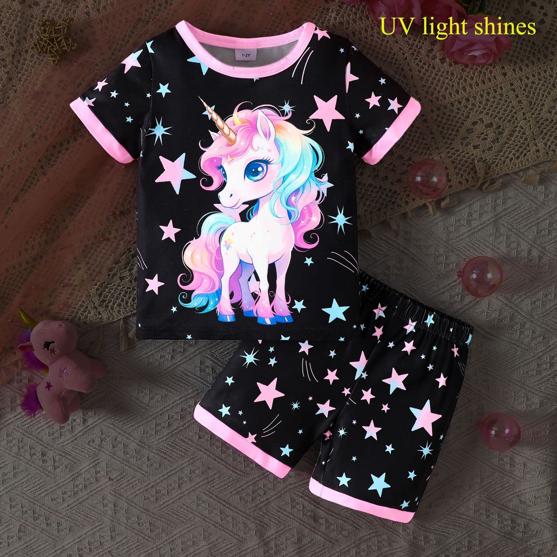 子どもパジャマ 子どもパジャマ 夢見る発光ユニコーンの星空パジャマセット