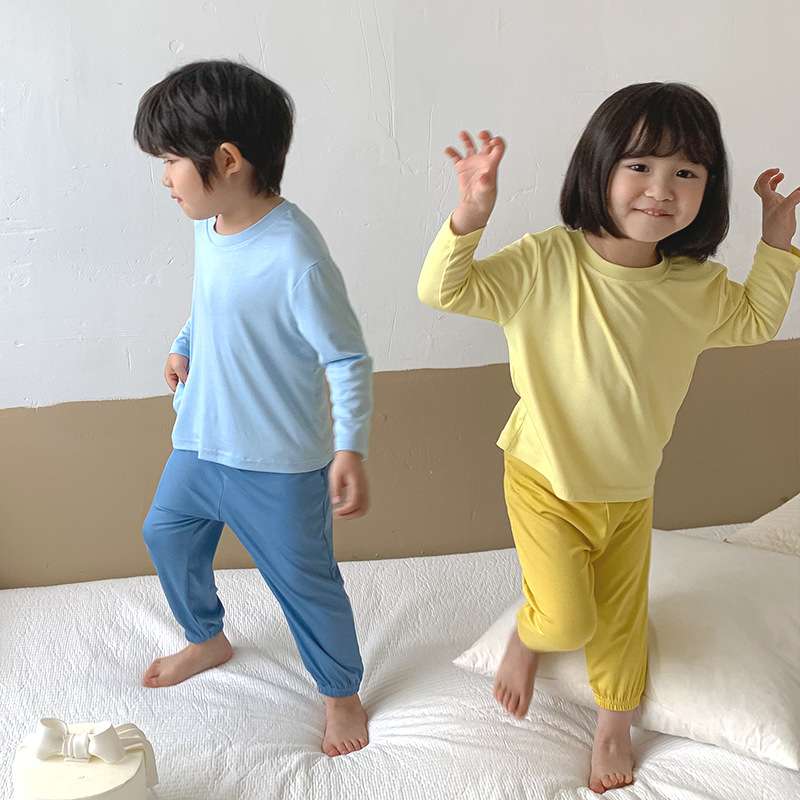 子どもパジャマ  肌触りが優しいシンプルパジャマ