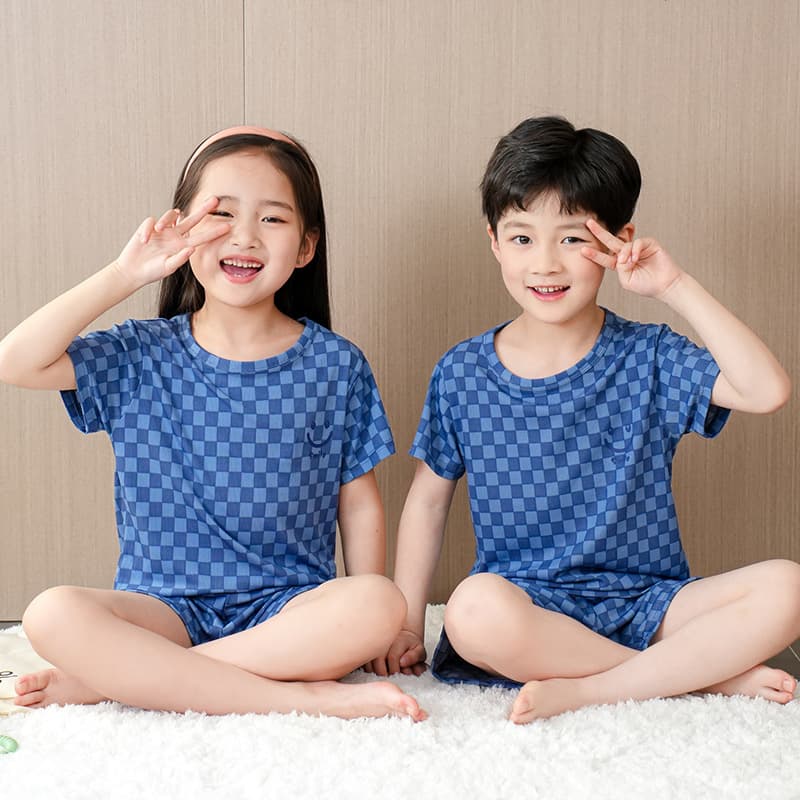 子どもパジャマ 市松模様の涼やかセットアップ