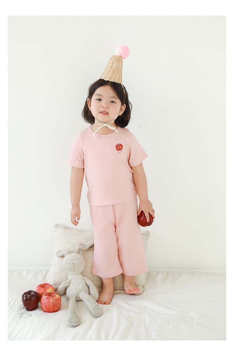 おやすみリラックス 子どもパジャマセット