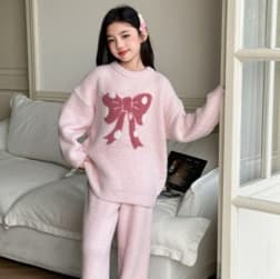 子どもパジャマ ふんわりリボンもこもこ上下セット