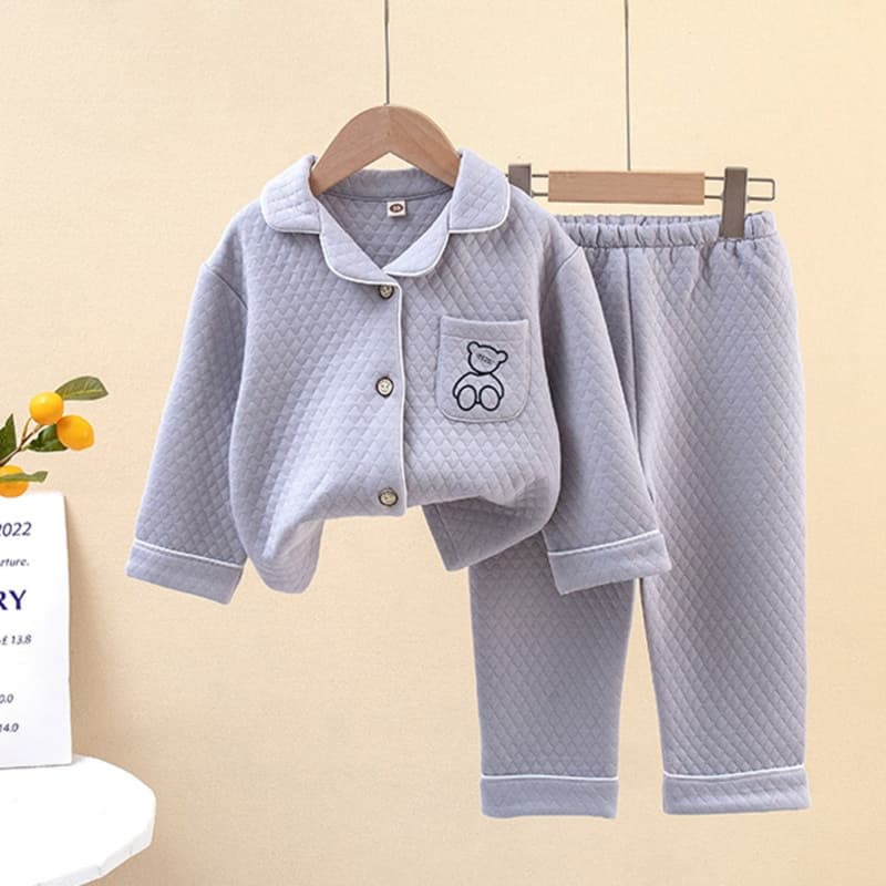 子どもパジャマ クマ刺繍入りキルティングあったかパジャマ