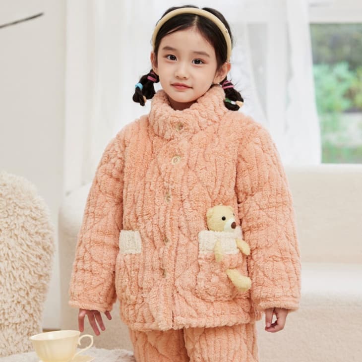 子どもパジャマ くまちゃんポケット付きもこもこパジャマ