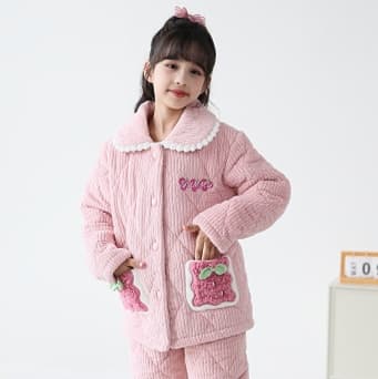 子どもパジャマ もこもこキルト刺繍パジャマ