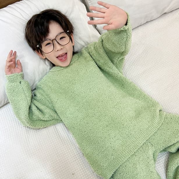 子どもパジャマ もこもこ冬物キッズ おうち着セット