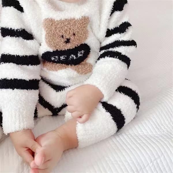 子どもパジャマ もこもこクマちゃんあったかパジャマ