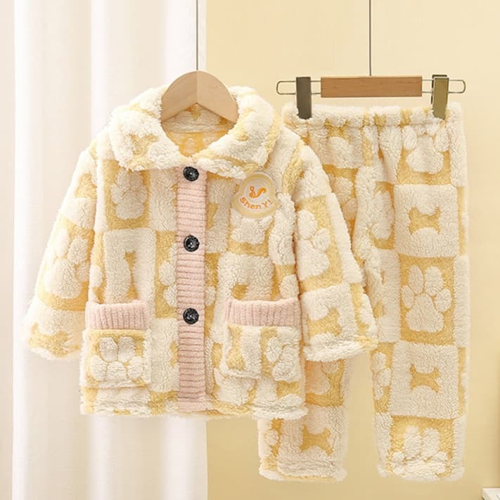 もこもこ部屋着 子どもパジャマセット