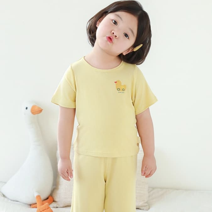 おやすみリラックス 子どもパジャマセット