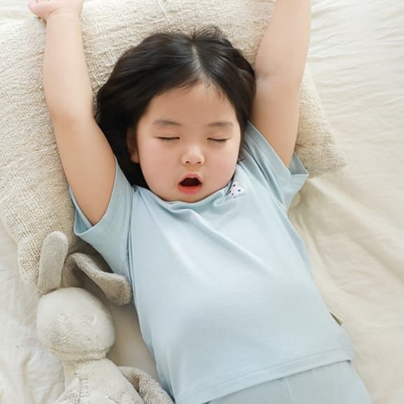 おやすみリラックス 子どもパジャマセット