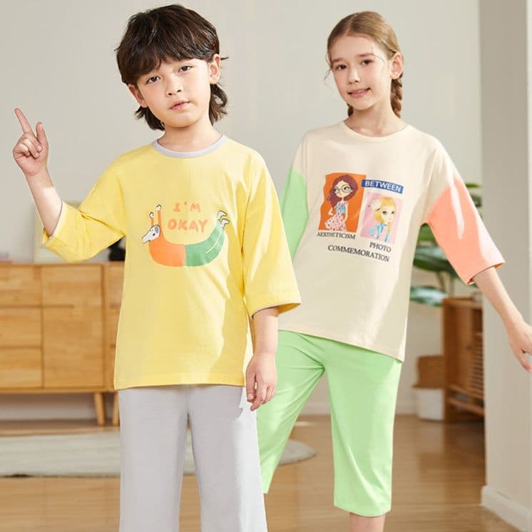 子どもパジャマ 子どもパジャマ イラスト入り七分袖パジャマセット