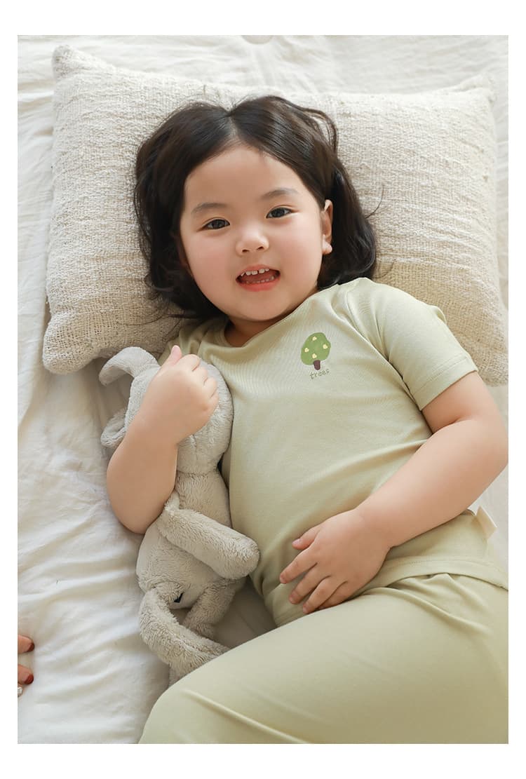 おやすみリラックス 子どもパジャマセット
