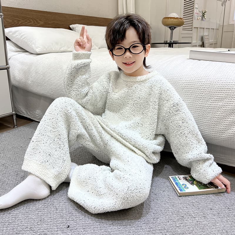 子どもパジャマ もこもこ冬物キッズ おうち着セット
